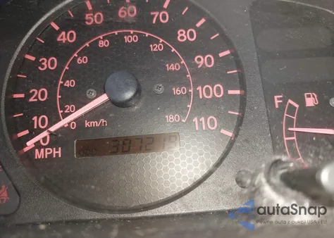 2001 Toyota Corolla S from USA, damaged, VIN 1NXBR12E01Z550575